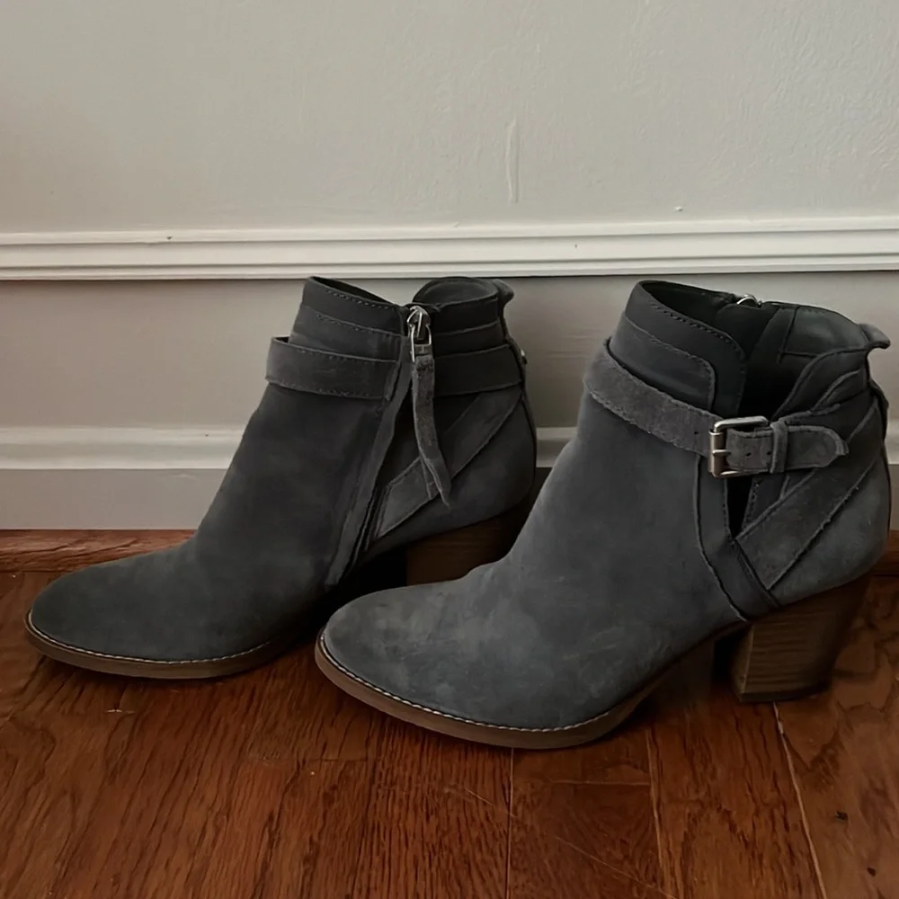 Sam Edelman Booties - Picture 3 of 5